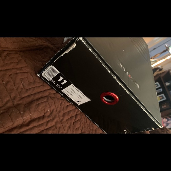 Jordan 72-10 Retros - Picture 6 of 8